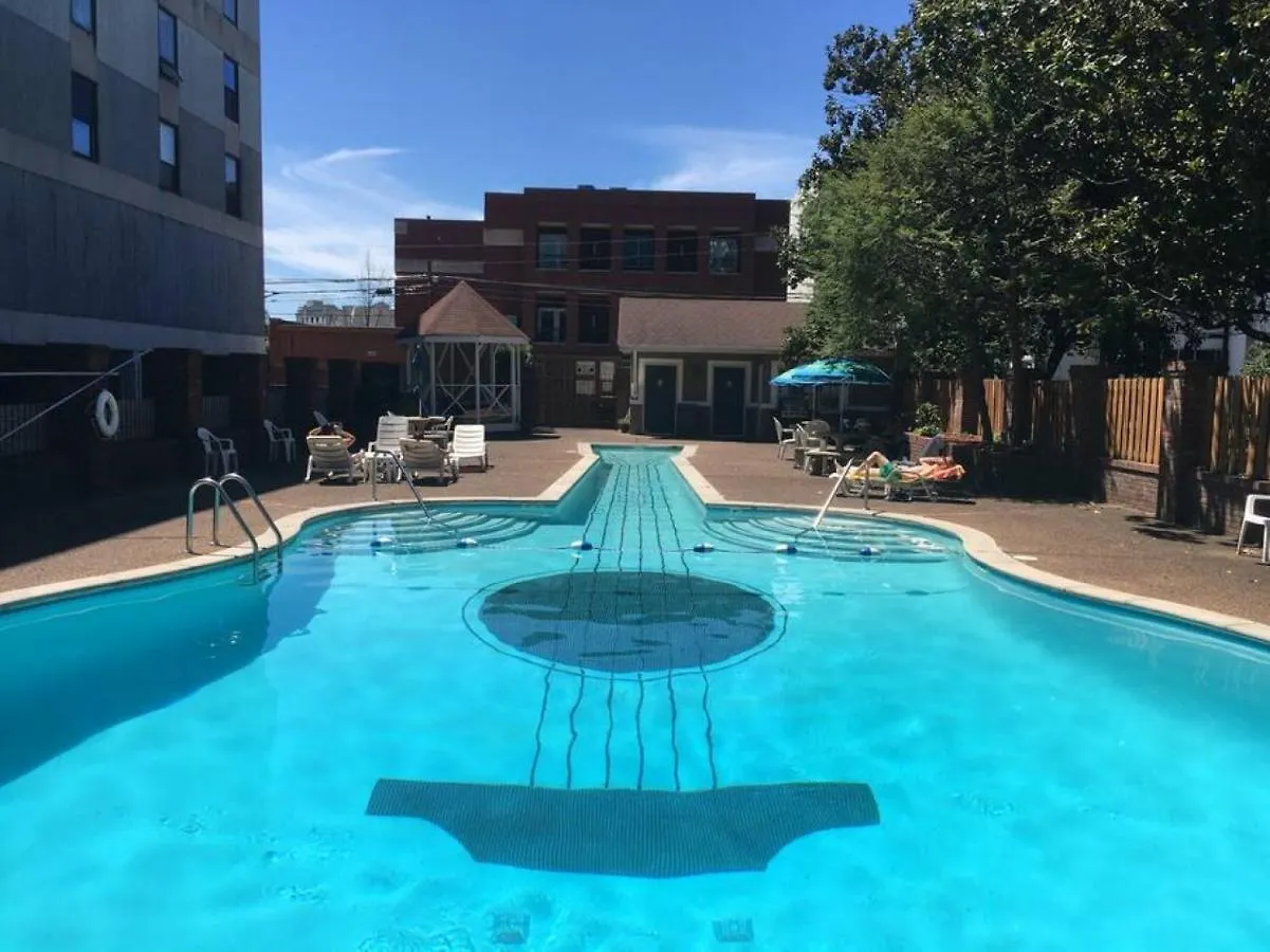 Music Row Retreat - 3 Beds, 1 Bedroom, Pool, Parking Nashville United States